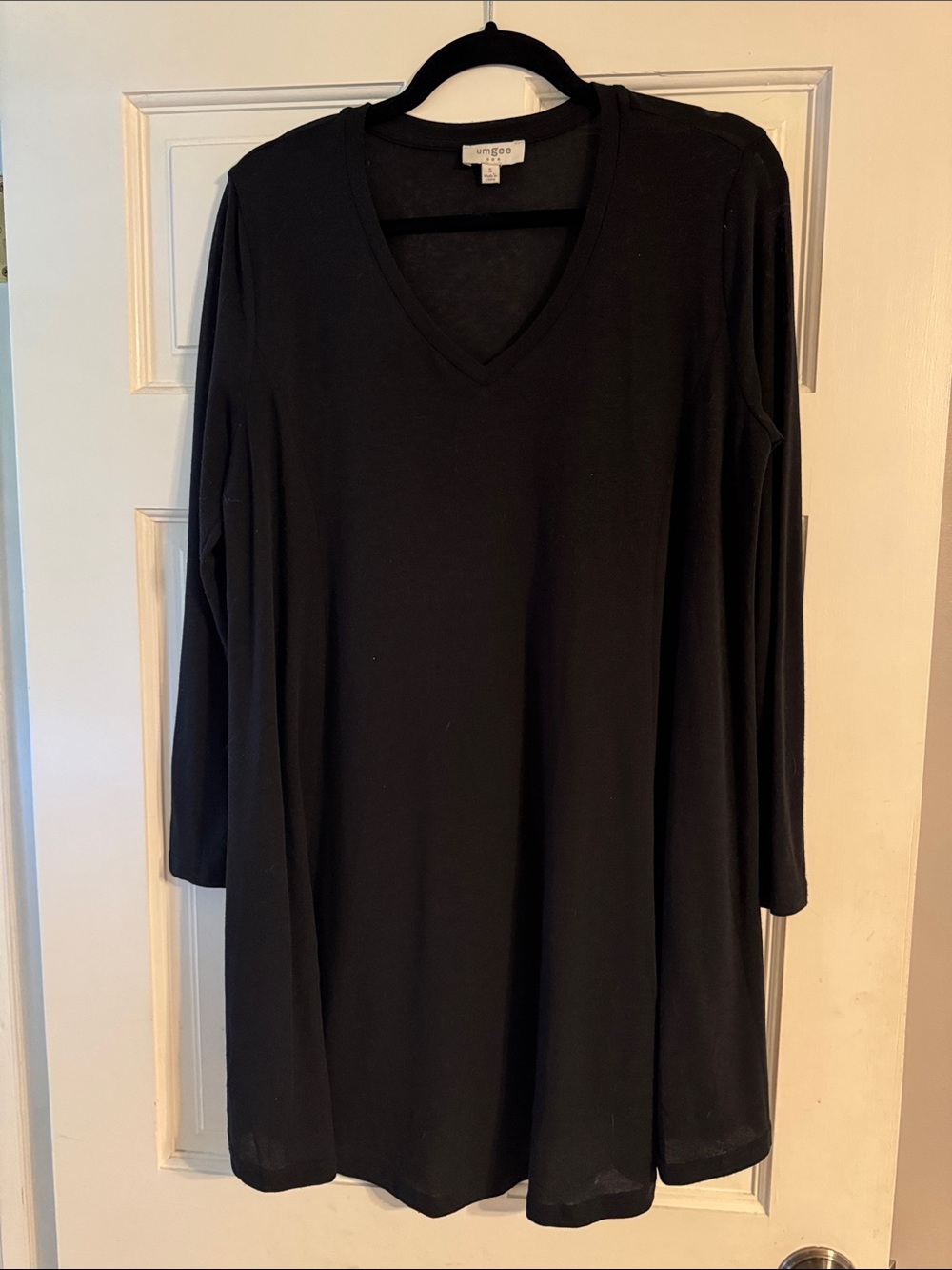 Umgee Black V-Neck Long Sleeve Tunic Dress (Gypsy Warrior)
